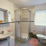 Weber Apartment *